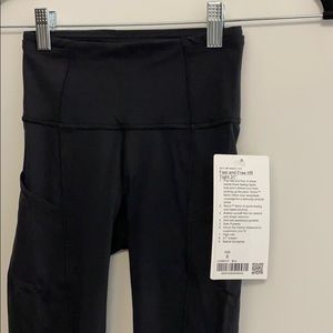 NWT Fast and Free Black Lulu Lemon Leggings